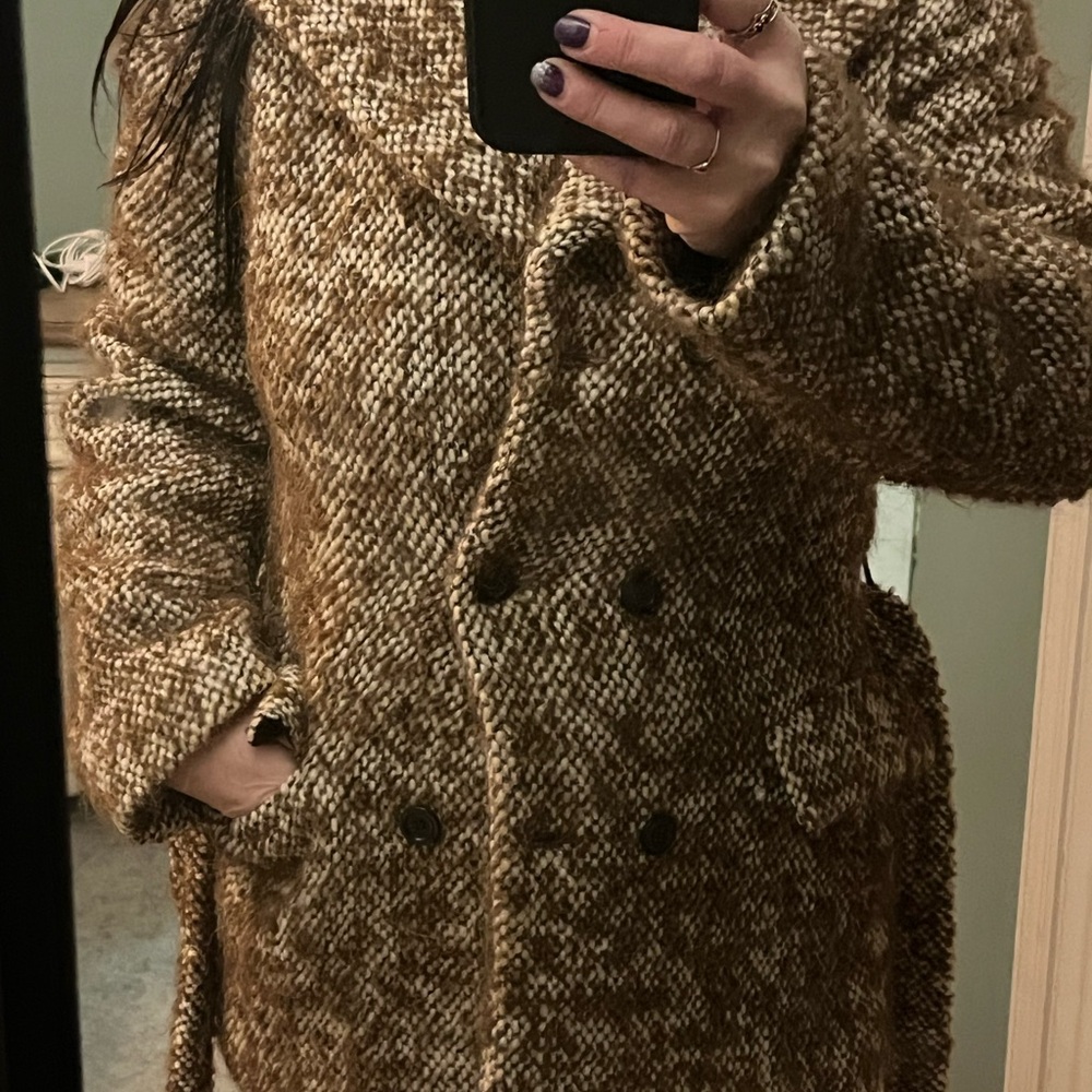 Winter coat - Picture 7 of 9